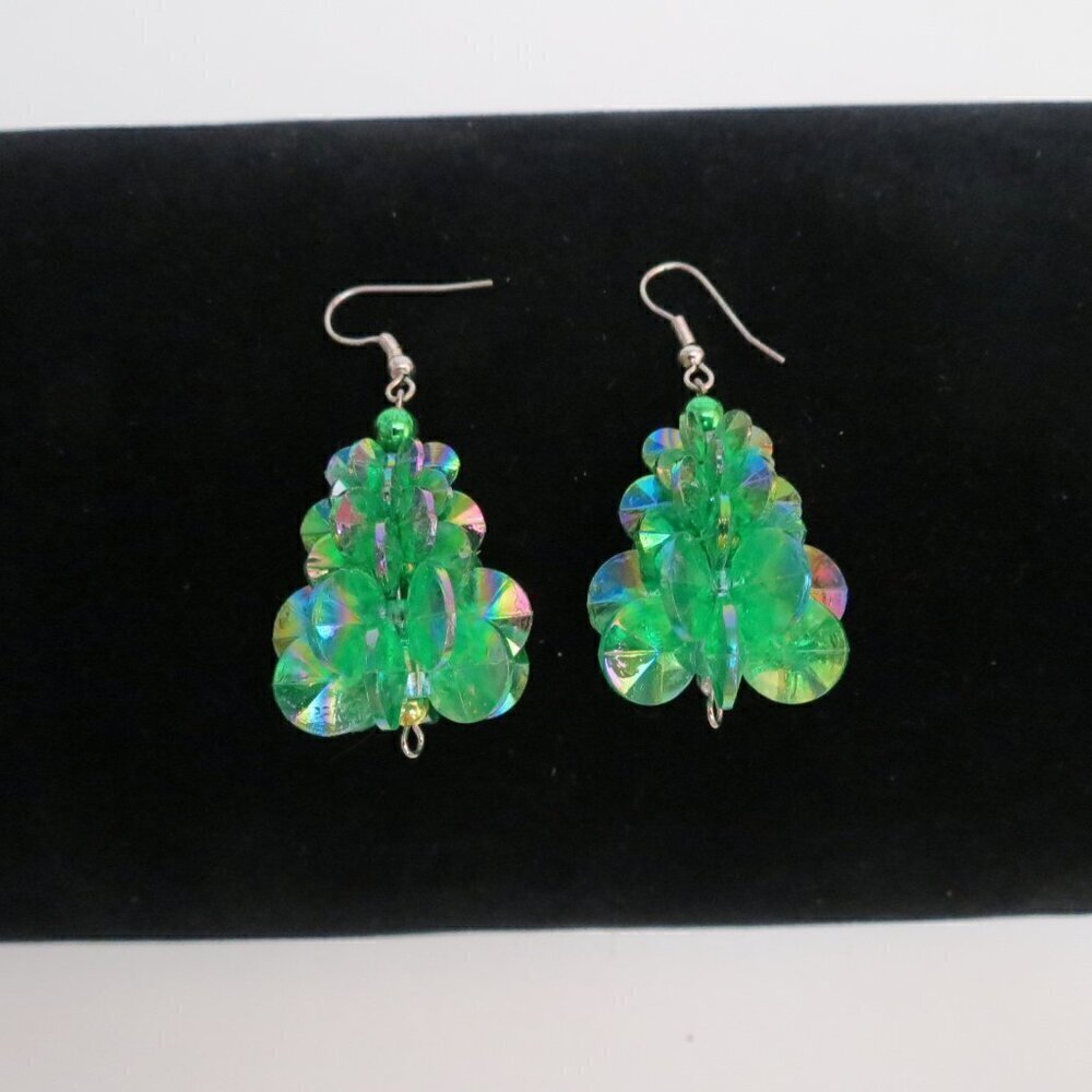 🐈‍ 3/$15 - Vintage Handmade Christmas Tree Earrings Green #1